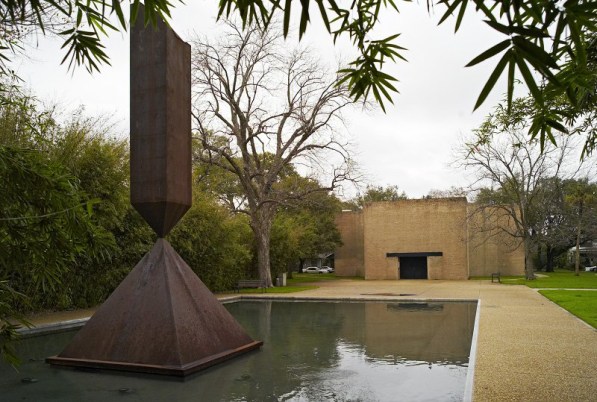rothko chapel-newman-broken obelisk